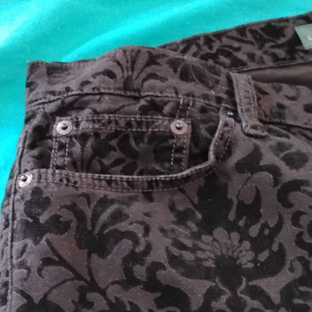 Lauren By Ralph Lauren Black Burnout Velvet Straight Leg Jeans Size 16 NWT - Picture 3 of 9